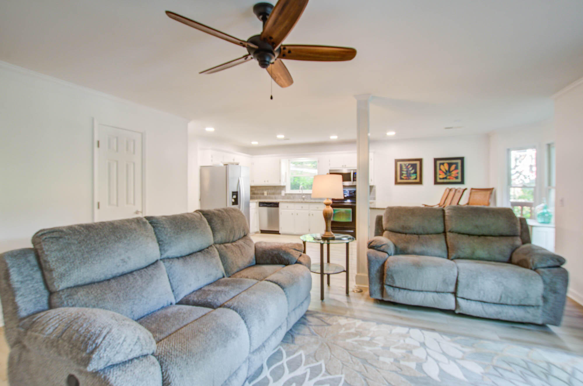1025 Chapel Branch Road Santee, SC 29142 - Photo 10 of 50 Great Room