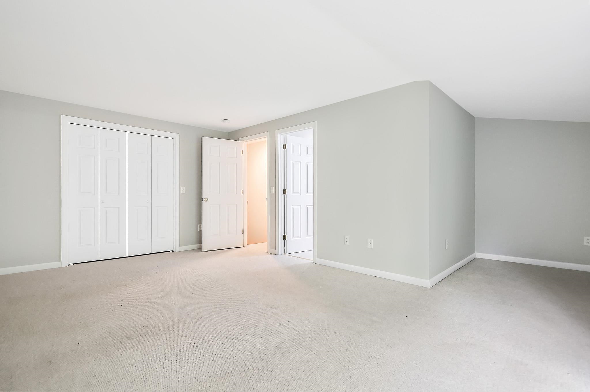 35 Forrest Street, Unit 35 Hampstead, NH 03826 - Photo 18 of 27
