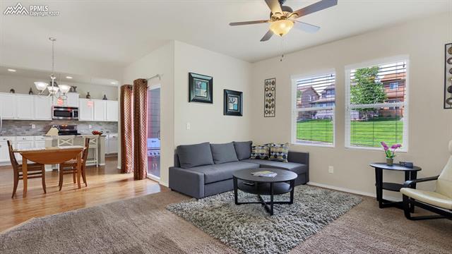 1634 Smokey Ridge Way Colorado Springs, CO 80921 - Photo 5 of 34