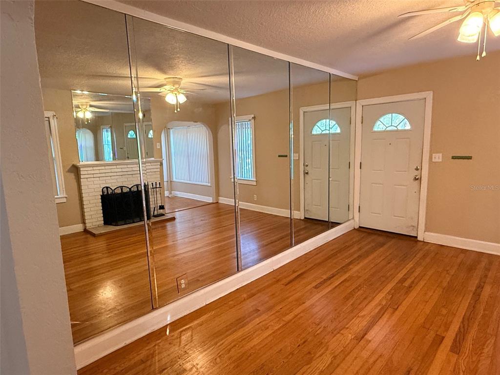 1908 20th Avenue North St. Petersburg, FL 33713 - Photo 5 of 39 a view of a room with gym equipment