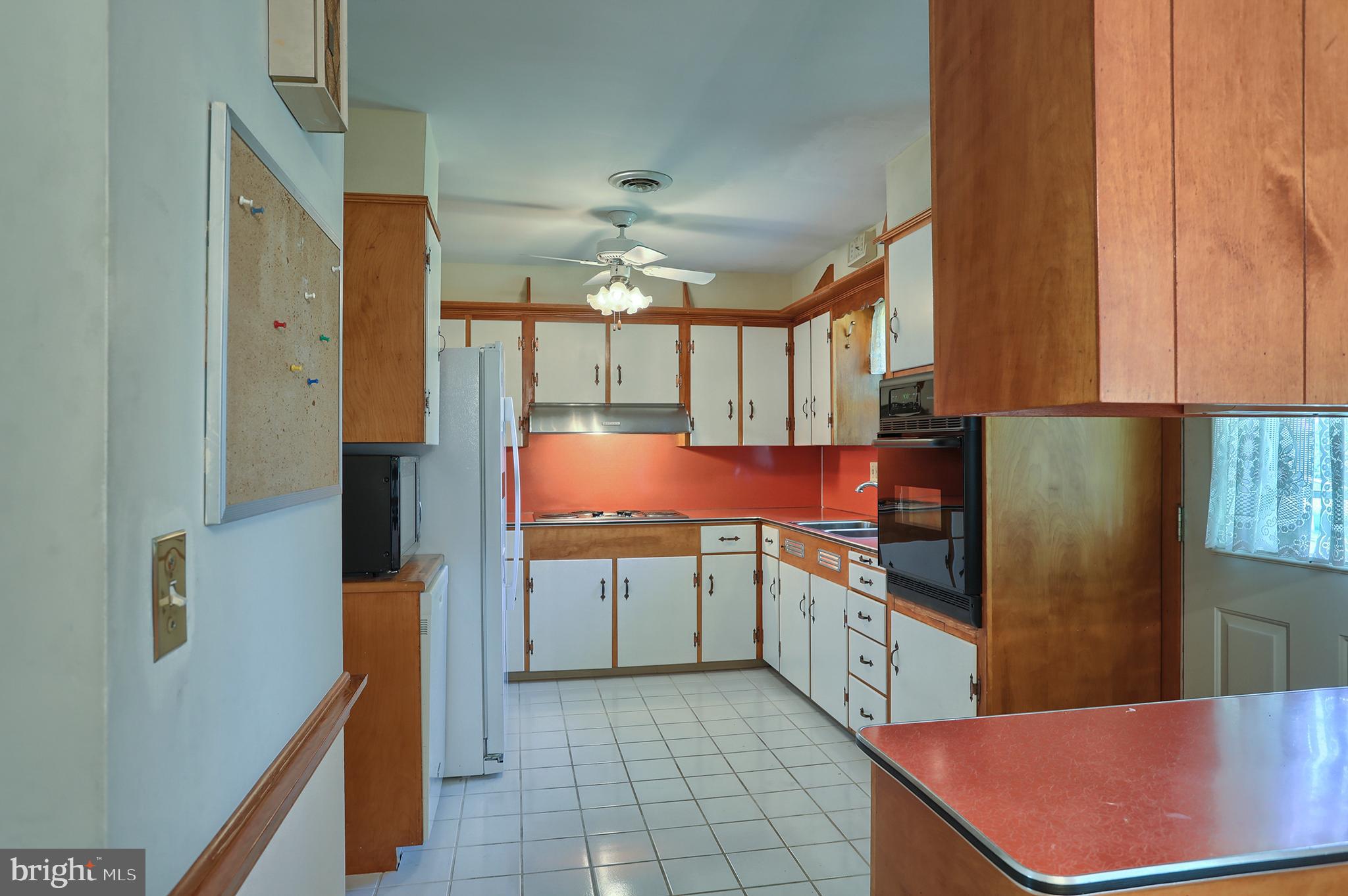 910 Mt Zion Road Lebanon, PA 17046 - Photo 18 of 37