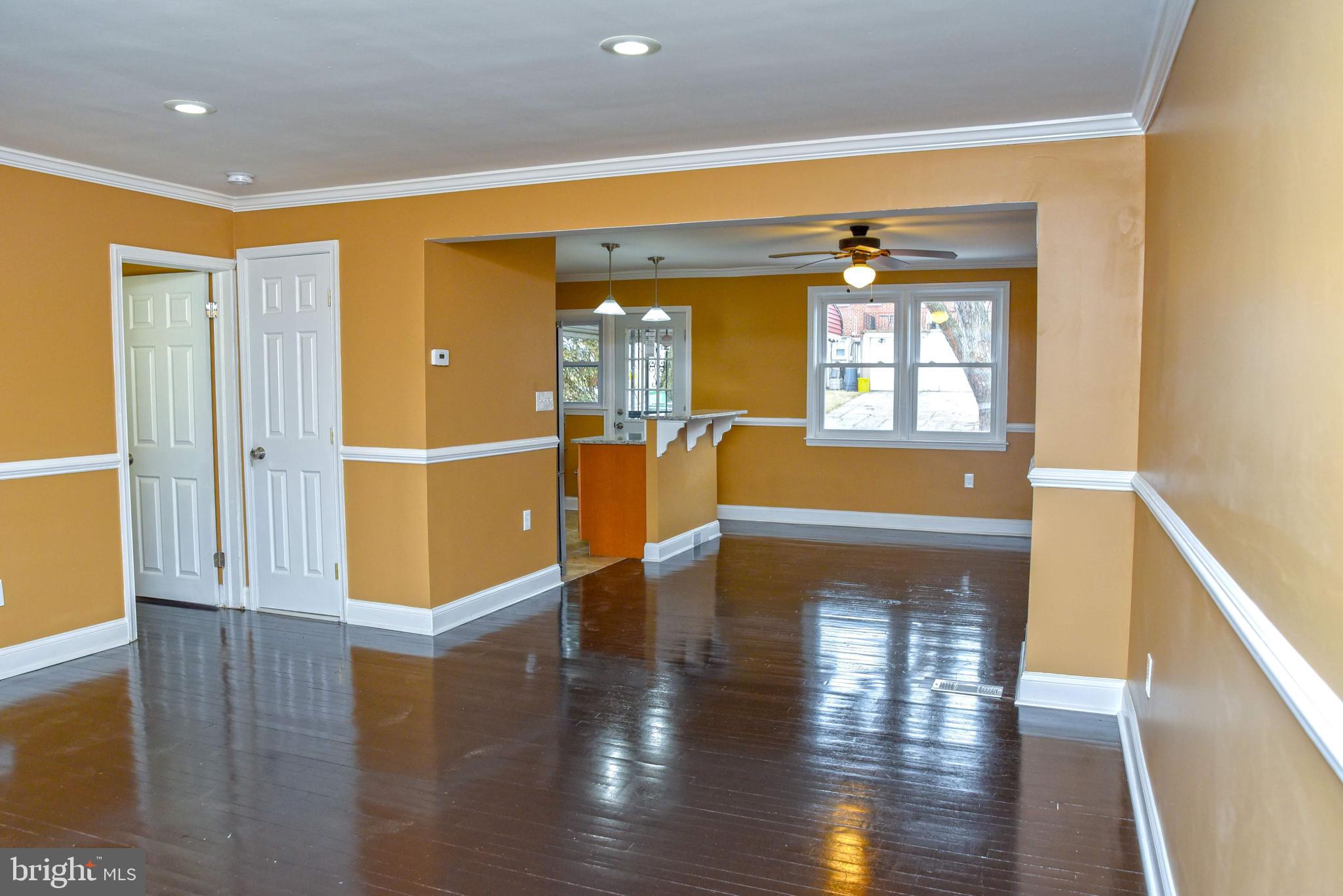 4920 Lindsay Road Baltimore, MD 21229 - Photo 11 of 43