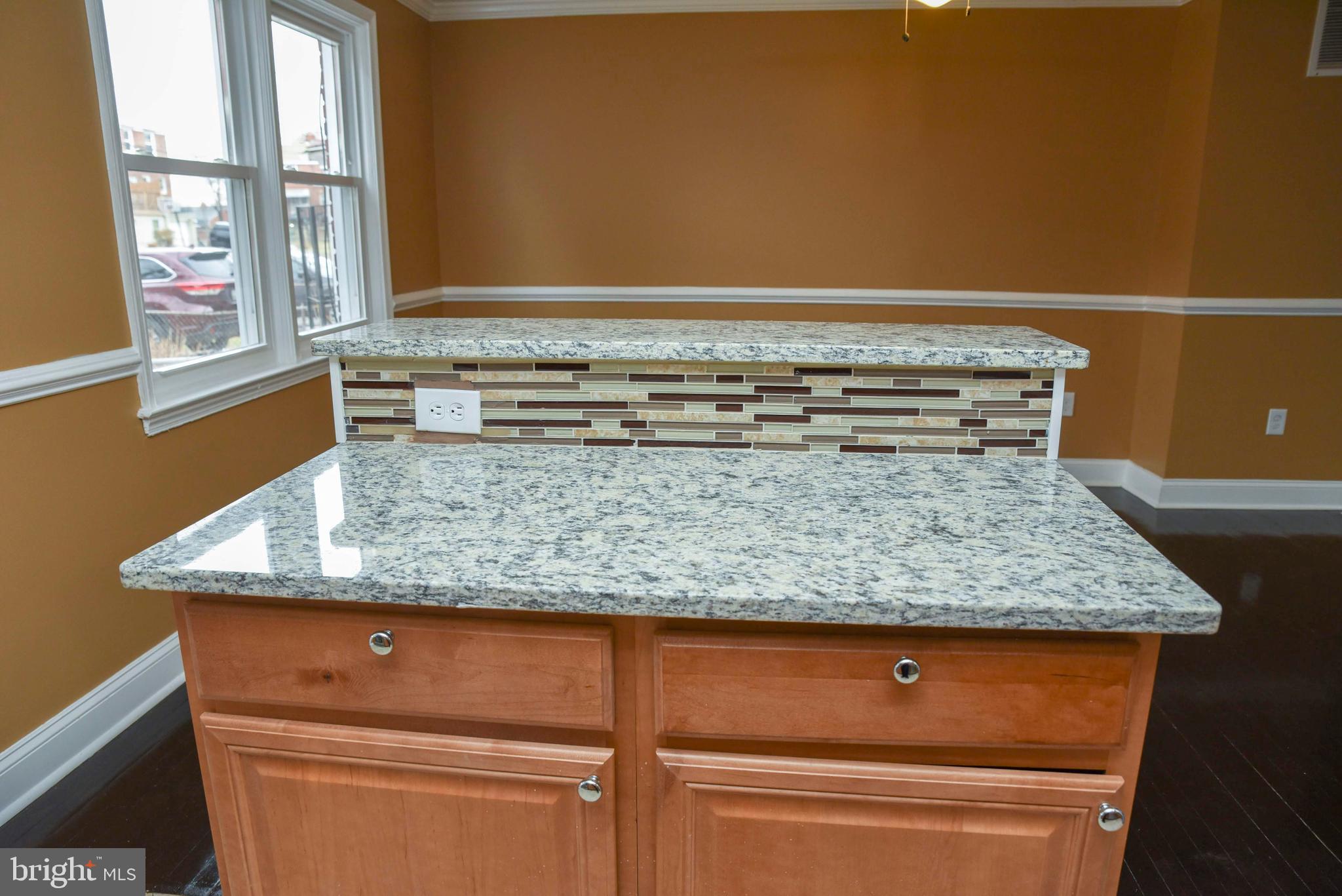 4920 Lindsay Road Baltimore, MD 21229 - Photo 17 of 43