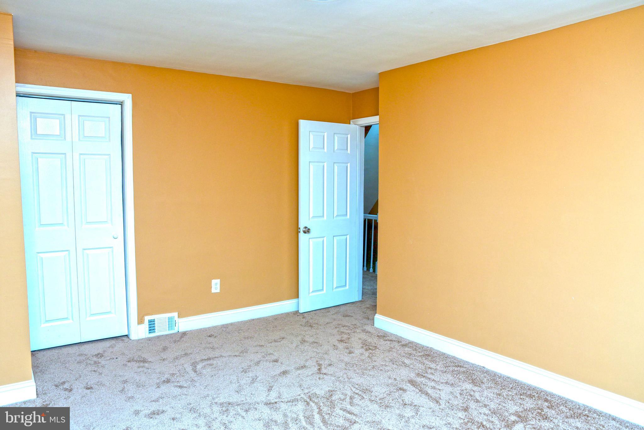 4920 Lindsay Road Baltimore, MD 21229 - Photo 39 of 43