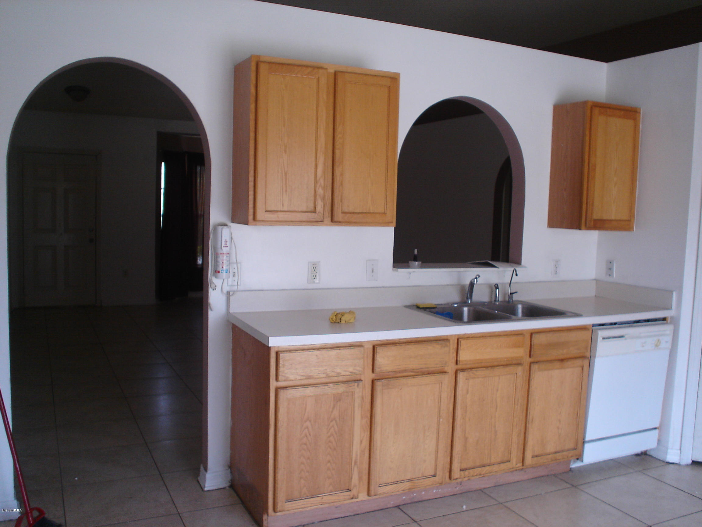 1353 Ran Road Southeast Palm Bay, FL 32909 - Photo 4 of 19 DSC04548