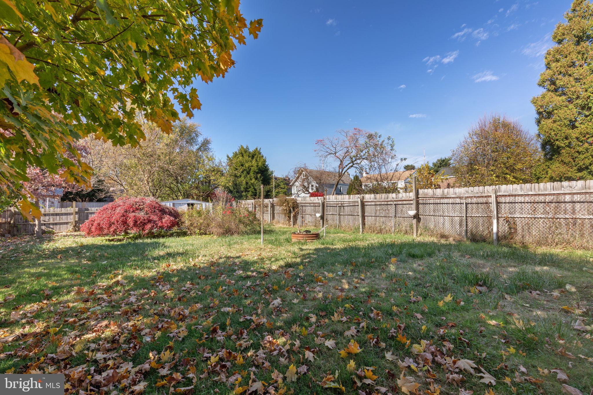 7806 Ridge Avenue Philadelphia, PA 19128 - Photo 22 of 35