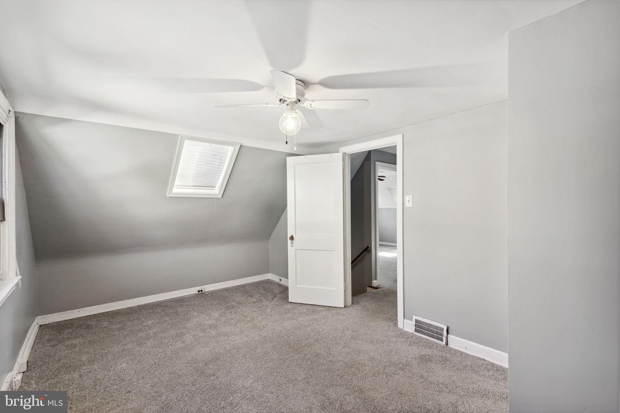 7806 Ridge Avenue Philadelphia, PA 19128 - Photo 24 of 35