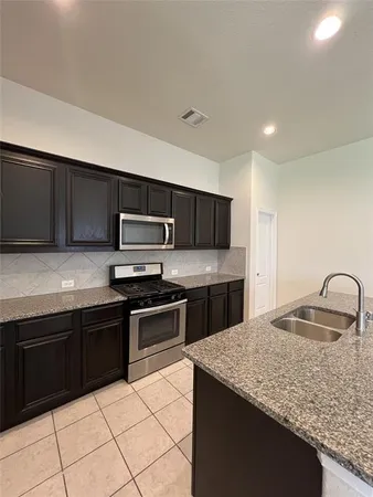 $379,000 | 1700 Emma Pearl Lane, Little Elm, TX 75068
