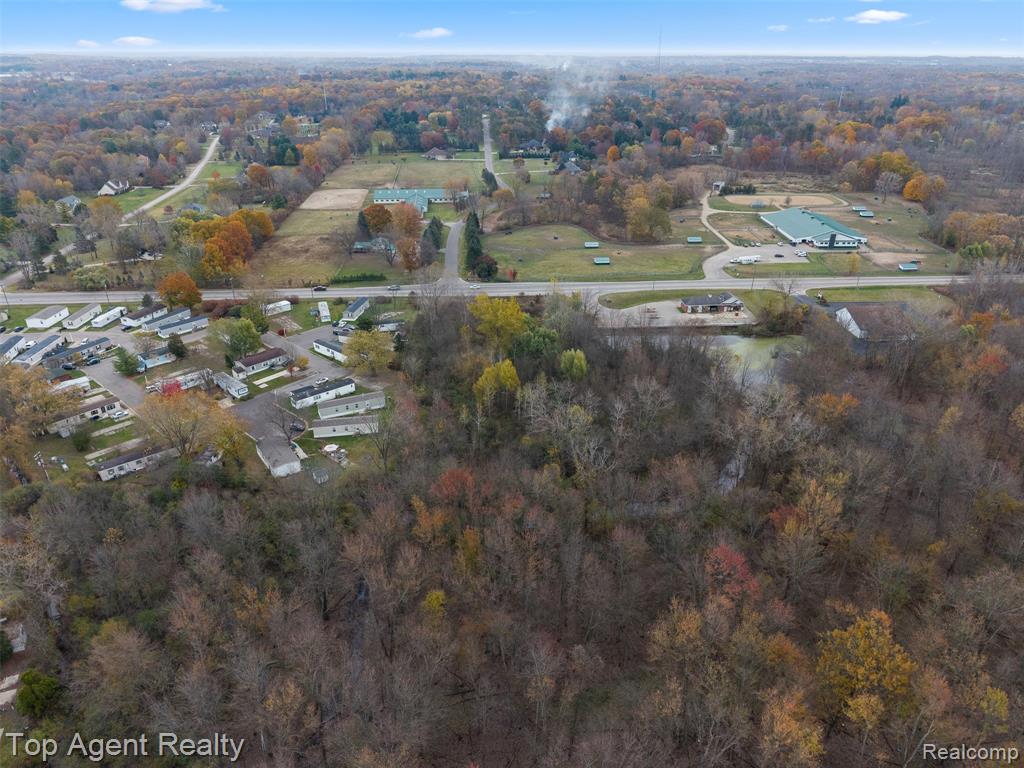 433 North Rochester Road Leonard, MI 48367 - Photo 8 of 11