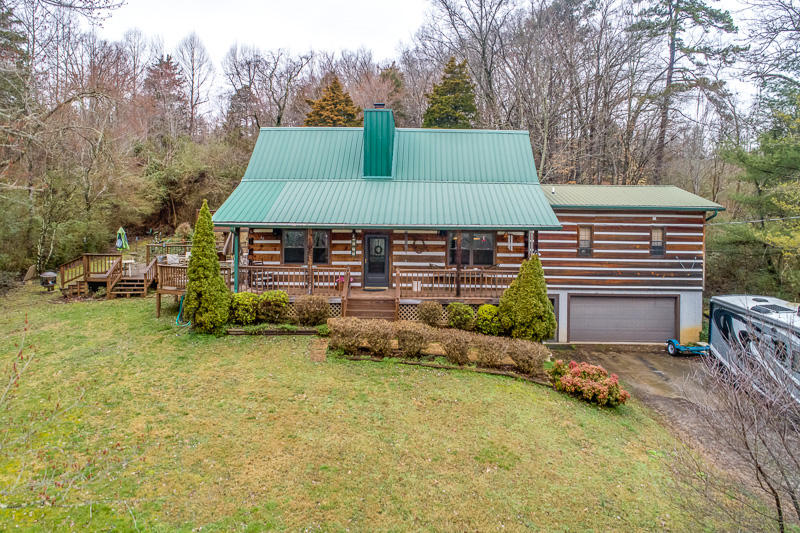 5727 Jones Road Knoxville, TN 37918 - Photo 1 of 36 Front