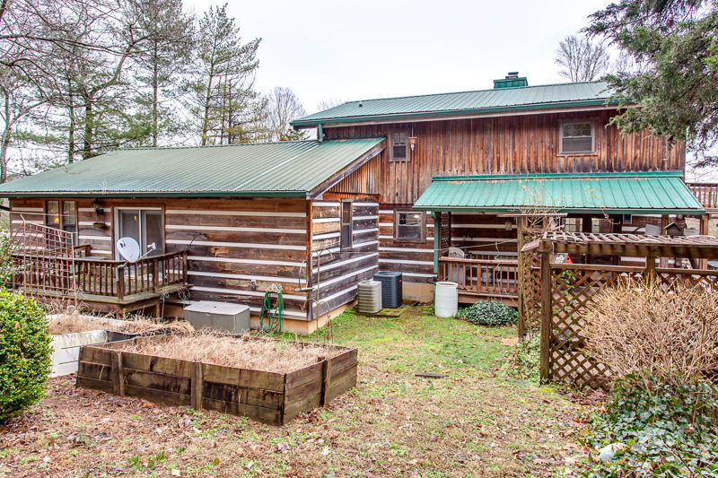 5727 Jones Road Knoxville, TN 37918 - Photo 25 of 36 back view