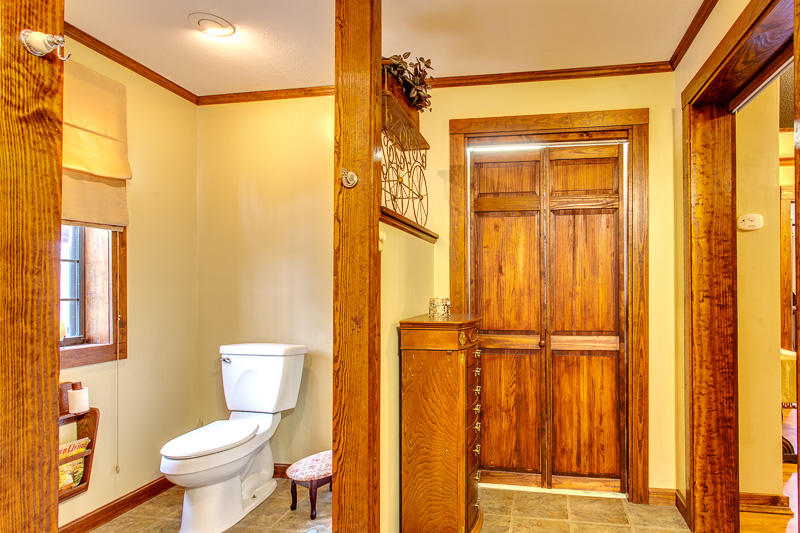 5727 Jones Road Knoxville, TN 37918 - Photo 34 of 36 Master Bath 3
