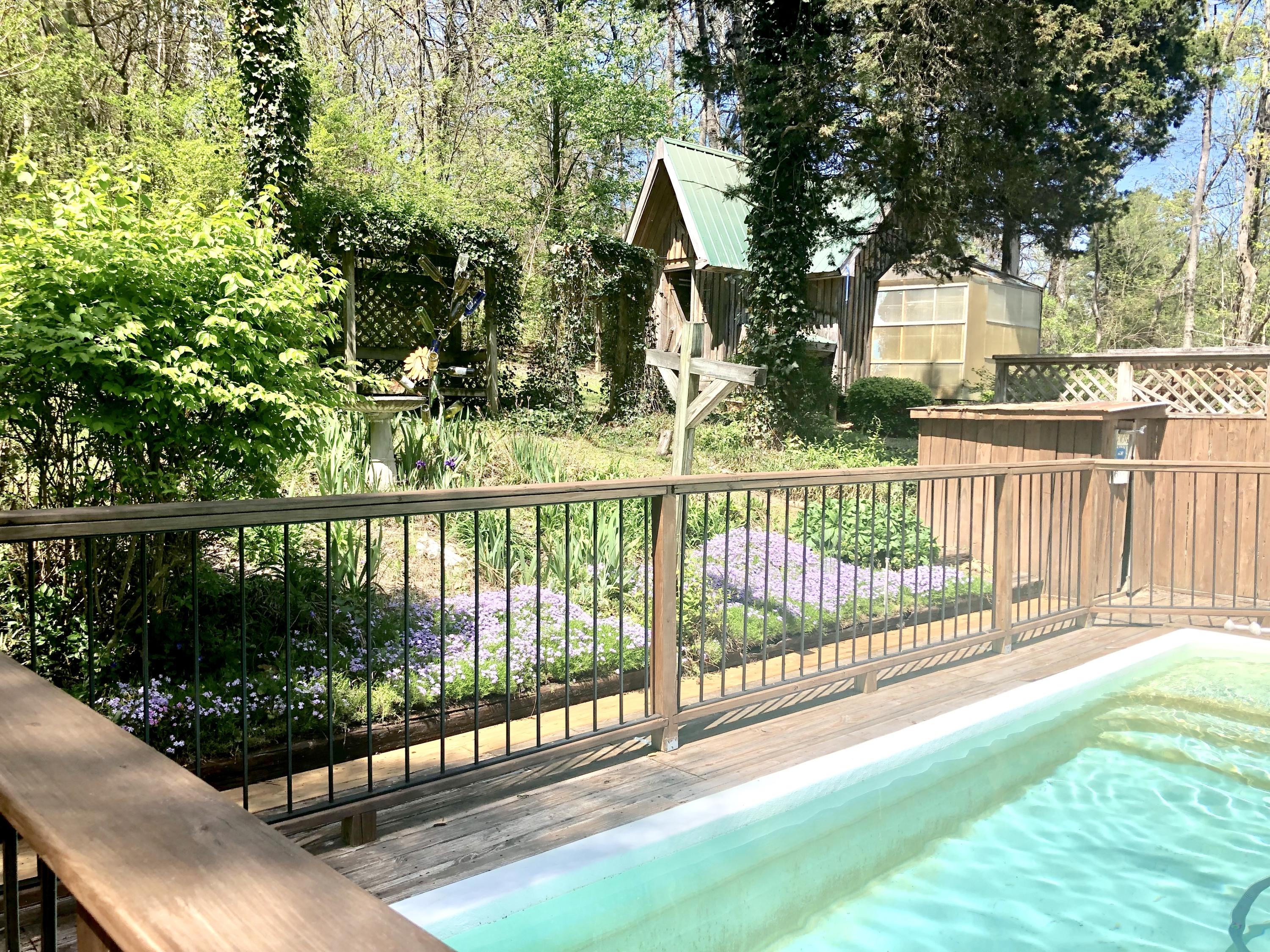5727 Jones Road Knoxville, TN 37918 - Photo 7 of 36 3 pool landscaping