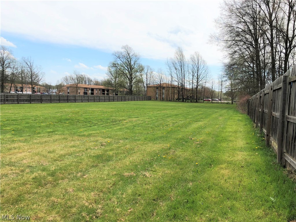 4491 Viall Road Youngstown, OH 44515 - Photo 5 of 21