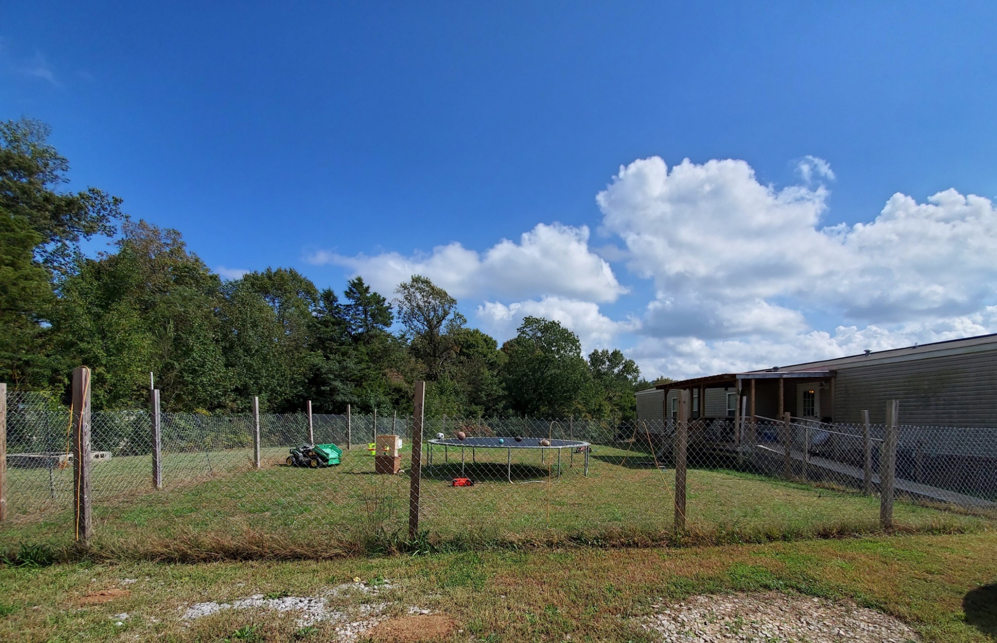 202 Baker Road Morrison, TN 37357 - Photo 7 of 13 a backyard of a house