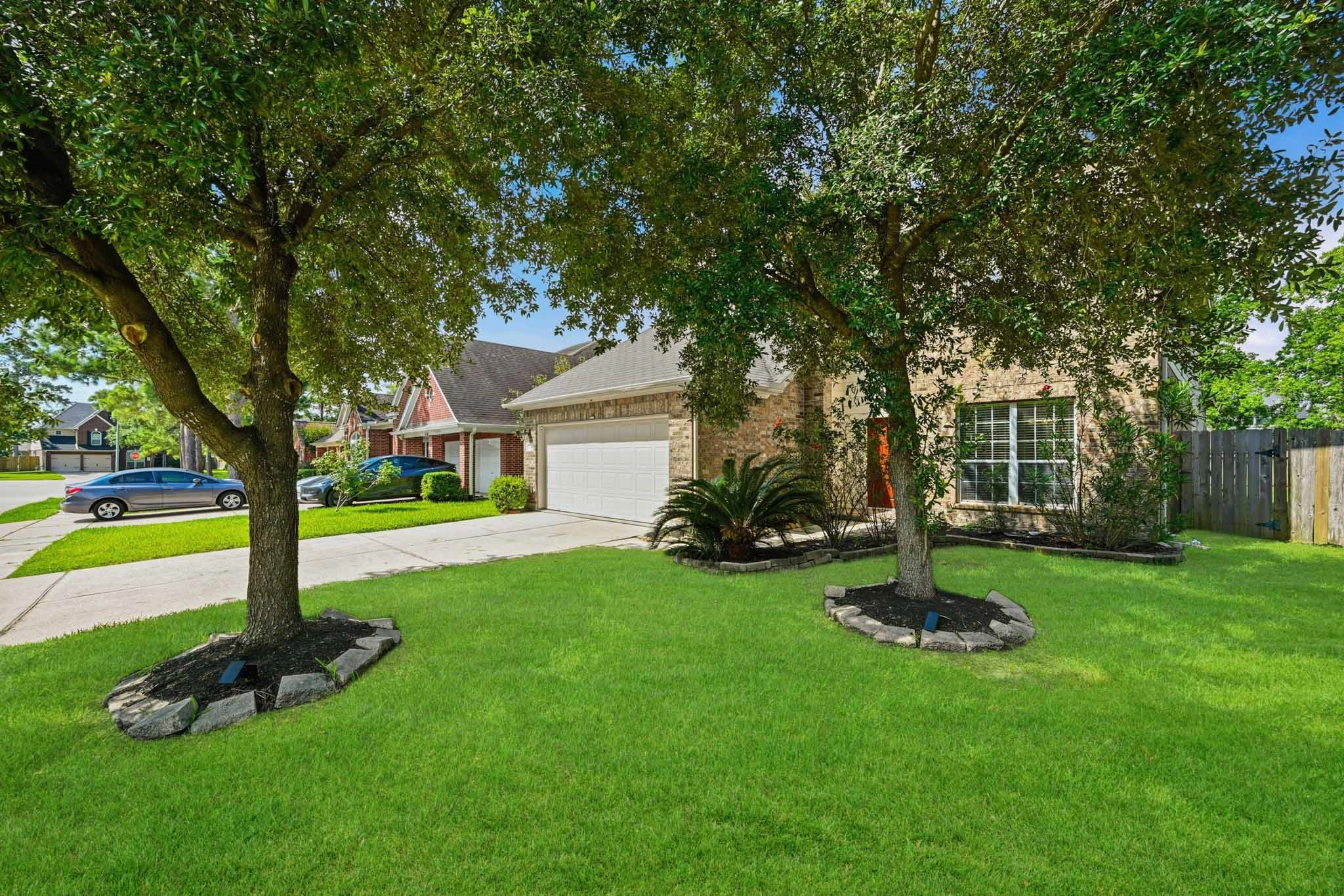 25615 Crisp Spring Lane Spring, TX 77373 - Photo 2 of 42