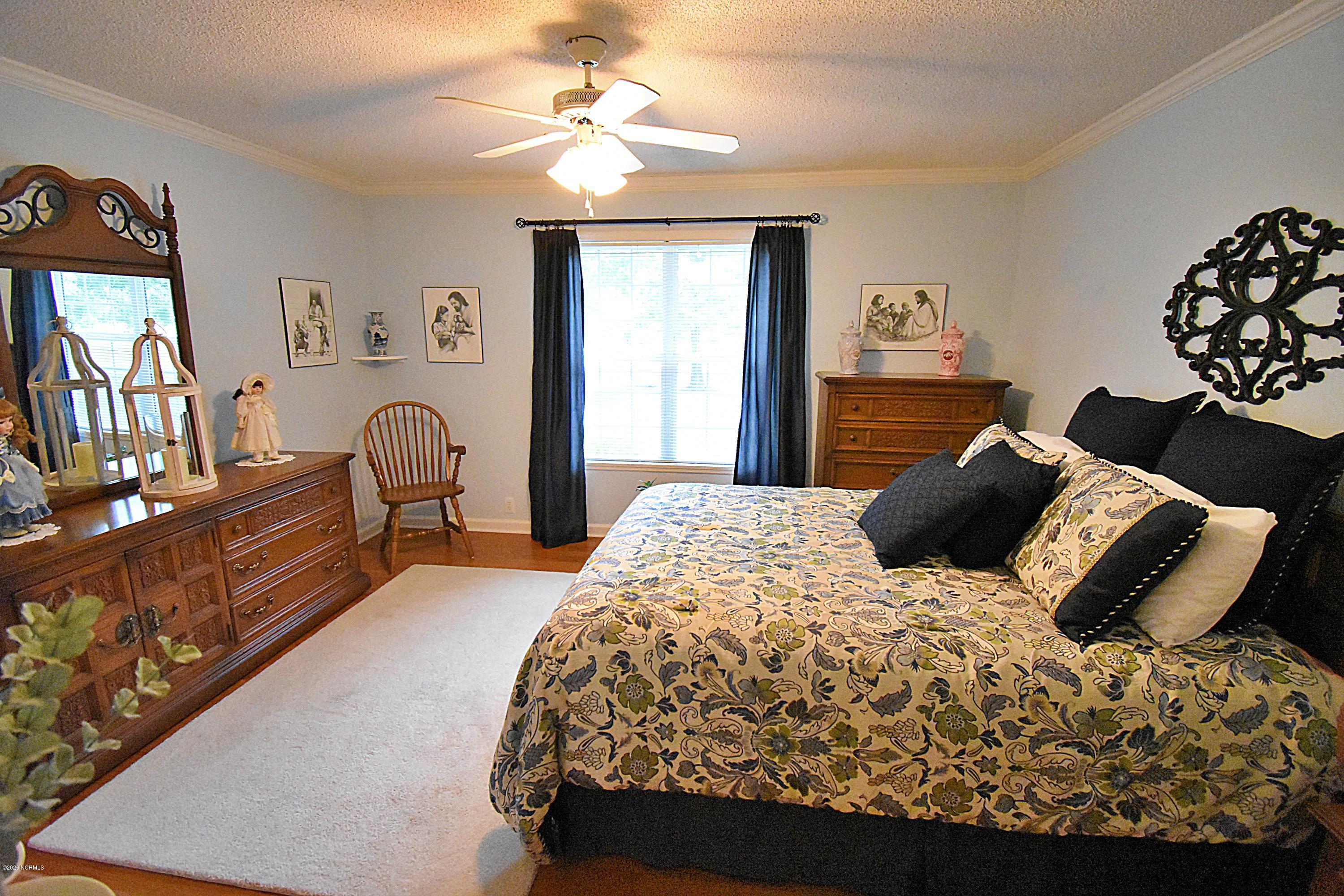 547 Chair Road New Bern, NC 28560 - Photo 11 of 21 View of Master Bedroom