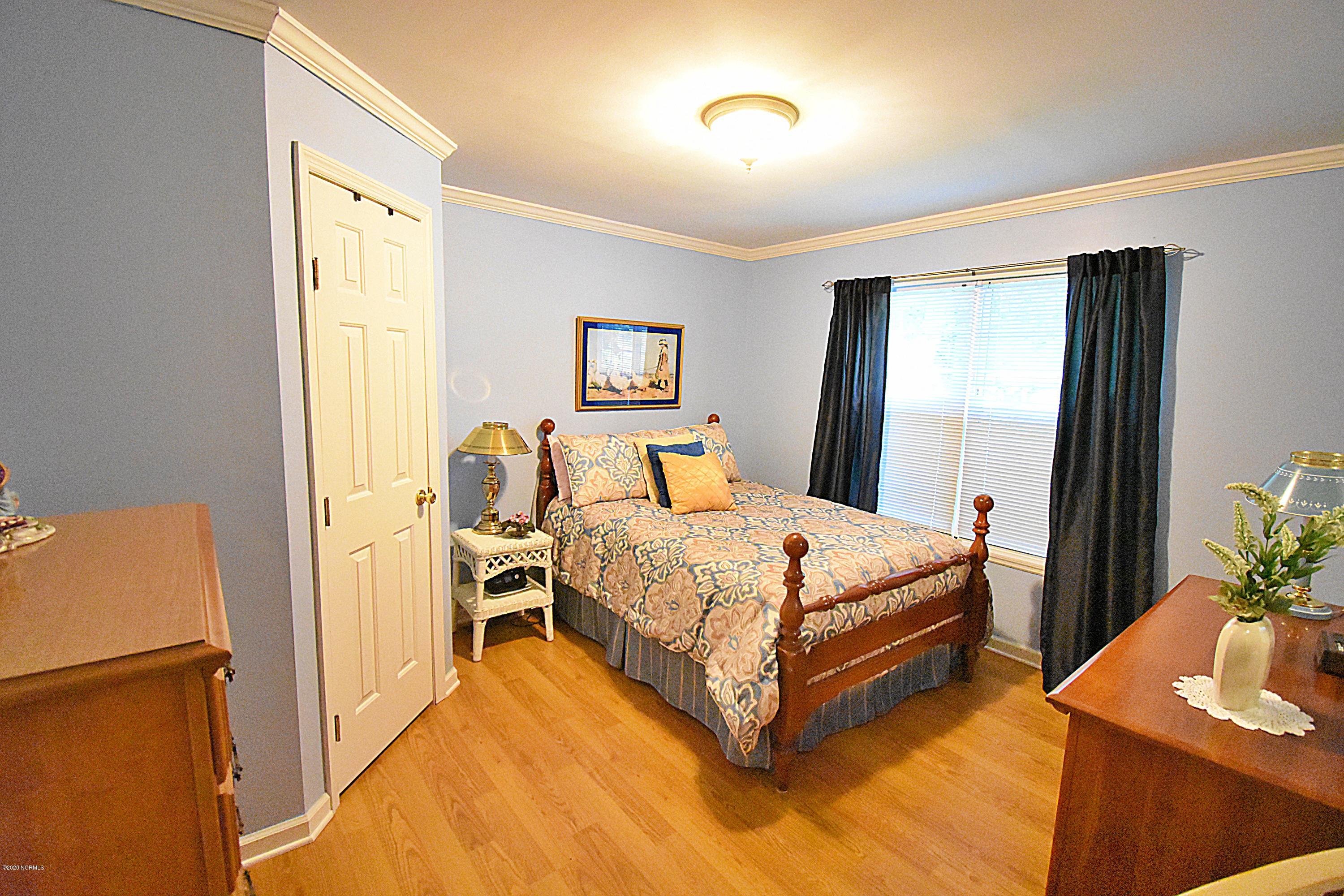 547 Chair Road New Bern, NC 28560 - Photo 13 of 21 Bedroom 2