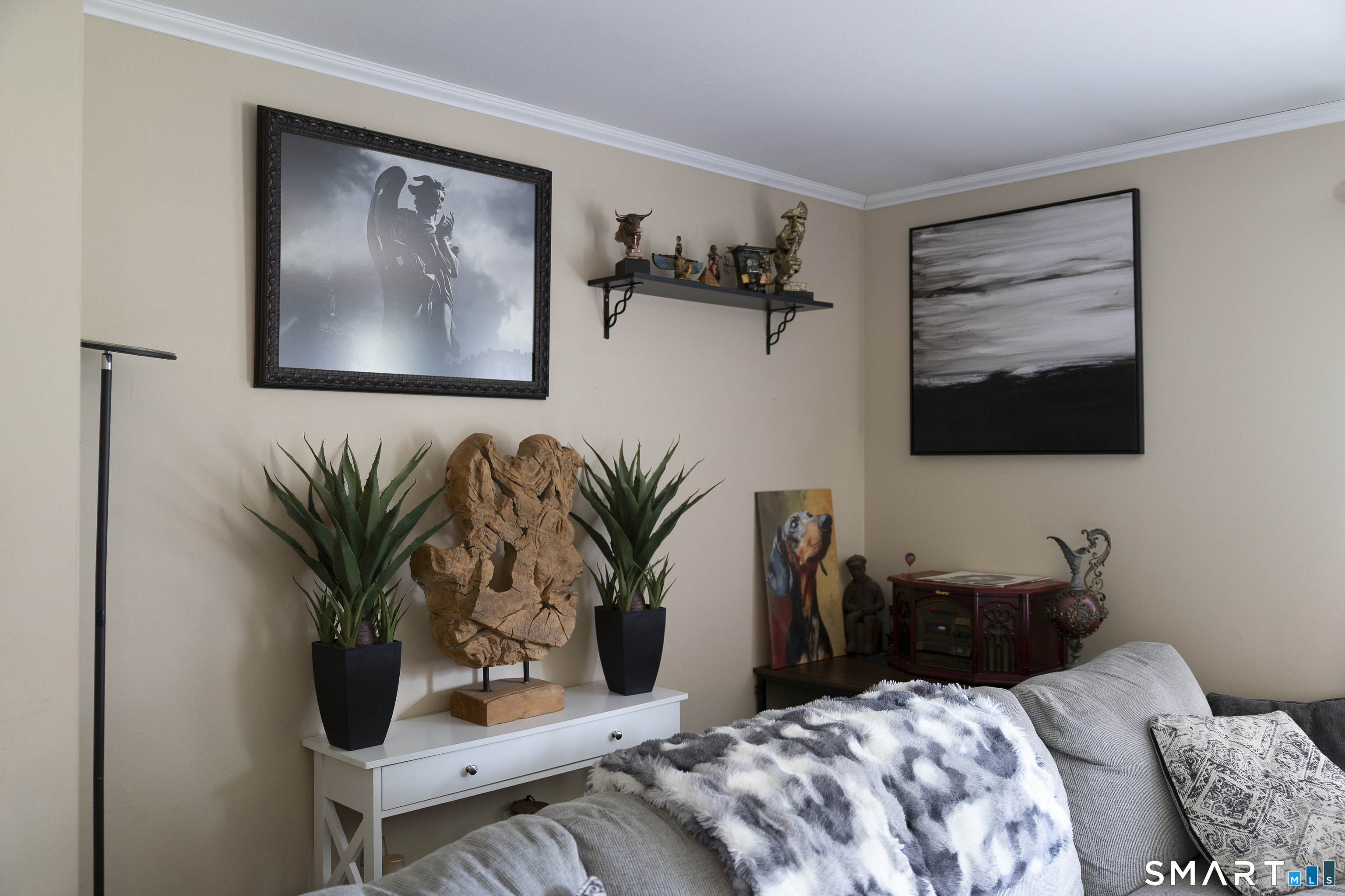 37 Johnson Road Wallingford, CT 06492 - Photo 6 of 40 Gallery Image 6