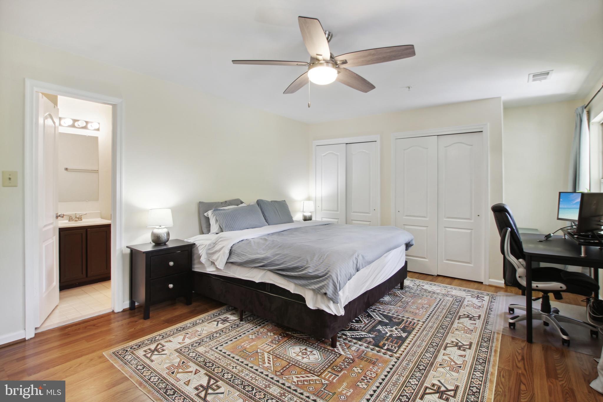 3305 Sea Port Way Silver Spring, MD 20902 - Photo 12 of 34