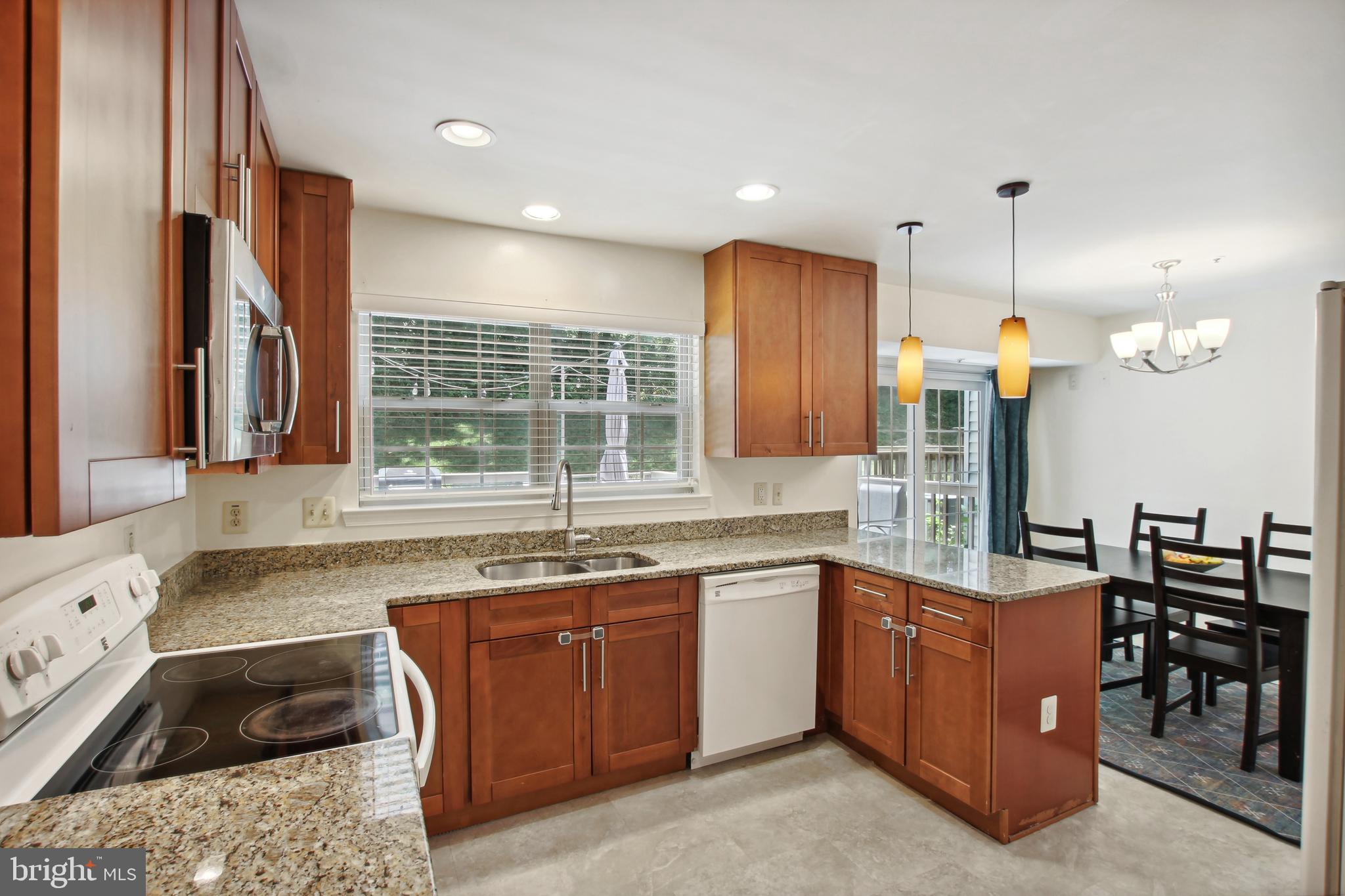 3305 Sea Port Way Silver Spring, MD 20902 - Photo 6 of 34