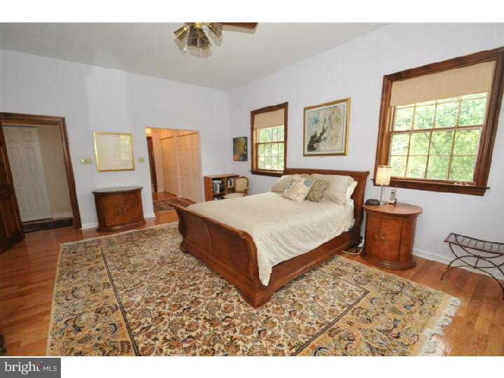1075 Susquehanna Road Rydal, PA 19046 - Photo 14 of 25 Bedroom - Main