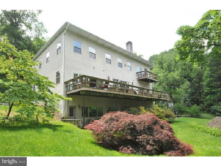 1075 Susquehanna Road Rydal, PA 19046 - Photo 25 of 25 Exterior Back