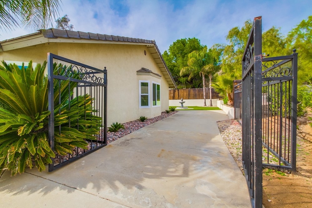 17210 Felipe Road Ramona, CA 92065 - Photo 22 of 25 Gallery Image 22