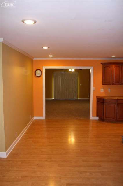 10460 East Stanley Road Davison, MI 48423 - Photo 11 of 43 20386795-10.JPG