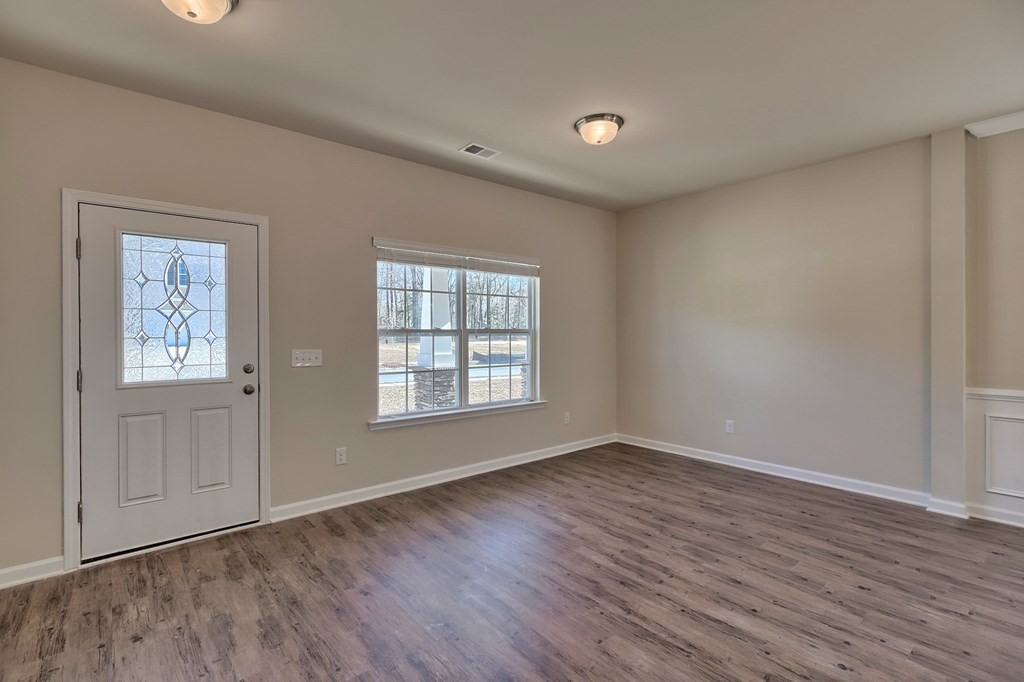 4701 Southwind Road Evans, GA 30809 - Photo 5 of 34