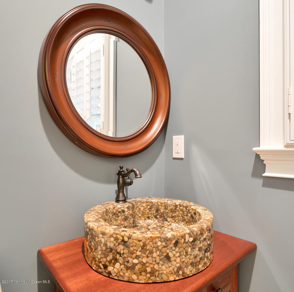 196 Spring Street Red Bank, NJ 07701 - Photo 14 of 39 196 Spring St Red Bank NJ-large-020-32-4