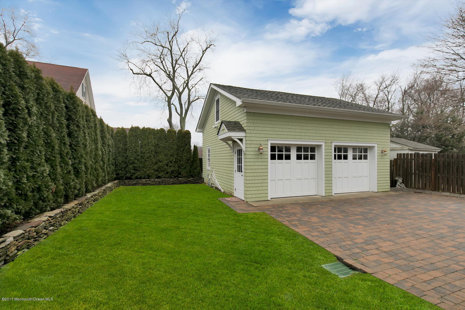 196 Spring Street Red Bank, NJ 07701 - Photo 35 of 39 196 Spring St Red Bank NJ-large-039-41-4