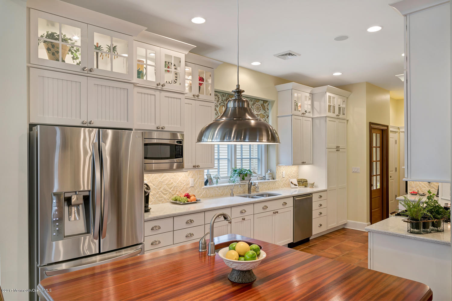 196 Spring Street Red Bank, NJ 07701 - Photo 4 of 39 196 Spring St Red Bank NJ-large-010-21-4