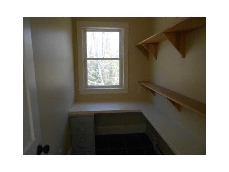7 Recompense Lane Freeport, ME 04032 - Photo 17 of 33 Other. small office on 2nd floor
