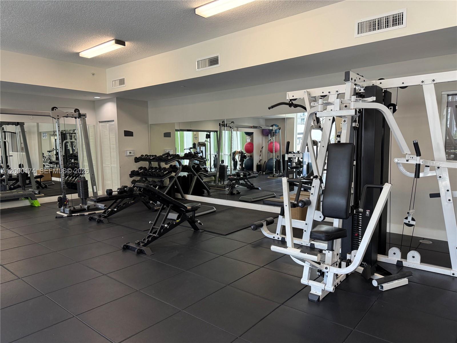 601 Northeast 23rd Street, Unit 903 Miami, FL 33137 - Photo 35 of 61