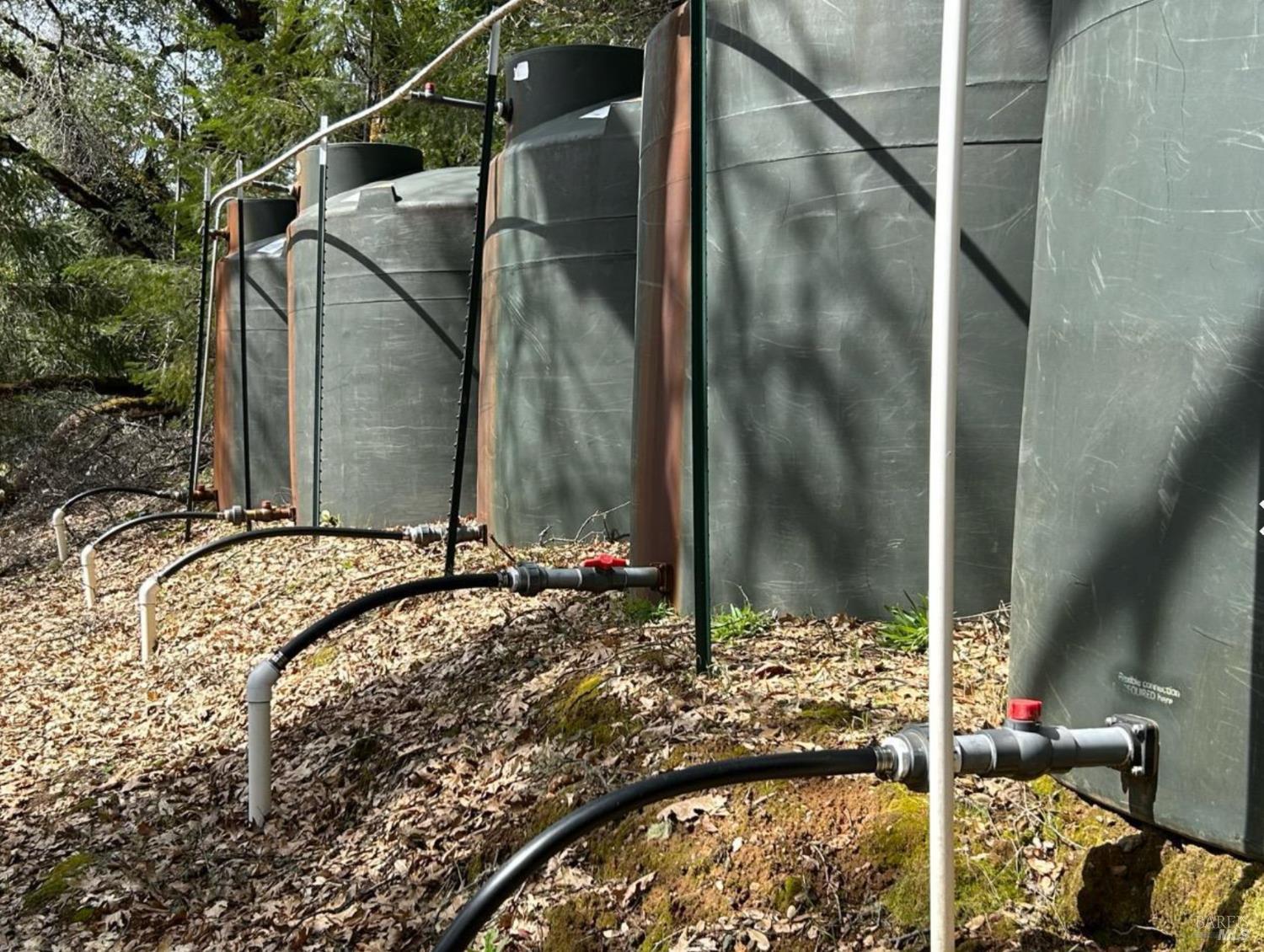 3701 Radical Ridge Road Redwood Valley, CA 95470 - Photo 12 of 38 a view of a bathroom