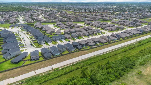 $365,000 | 2919 Youpon Glen Way, Fresno, TX 77545