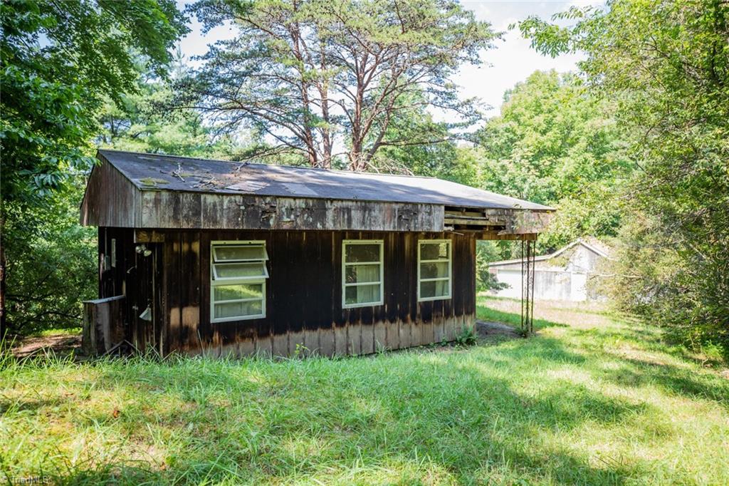 4970-4972 Big Ivy Road Purlear, NC 28665 - Photo 15 of 21