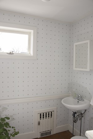 66 Magnolia Road Swampscott, MA 01907 - Photo 11 of 17 Gallery Image 11