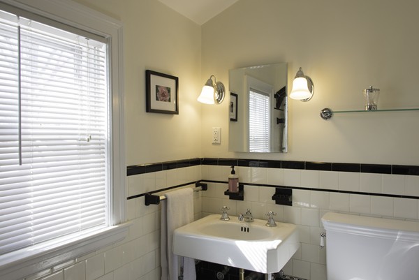 66 Magnolia Road Swampscott, MA 01907 - Photo 17 of 17 Gallery Image 17