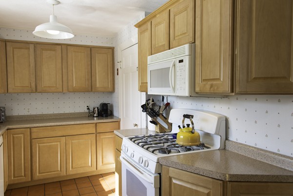 66 Magnolia Road Swampscott, MA 01907 - Photo 7 of 17 Gallery Image 7