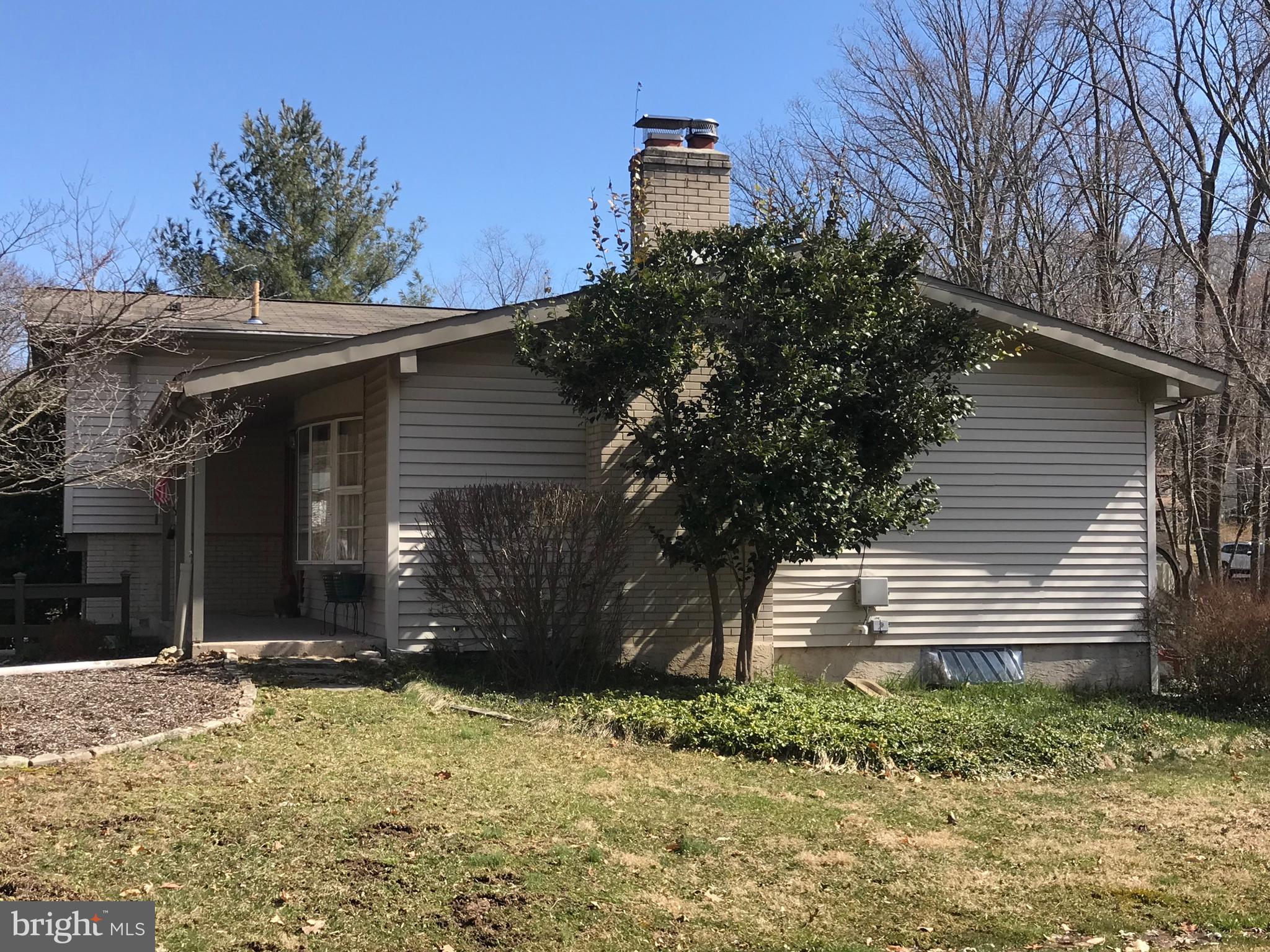 2555 Martin Road Willow Grove, PA 19090 - Photo 4 of 31 Gallery Image 4