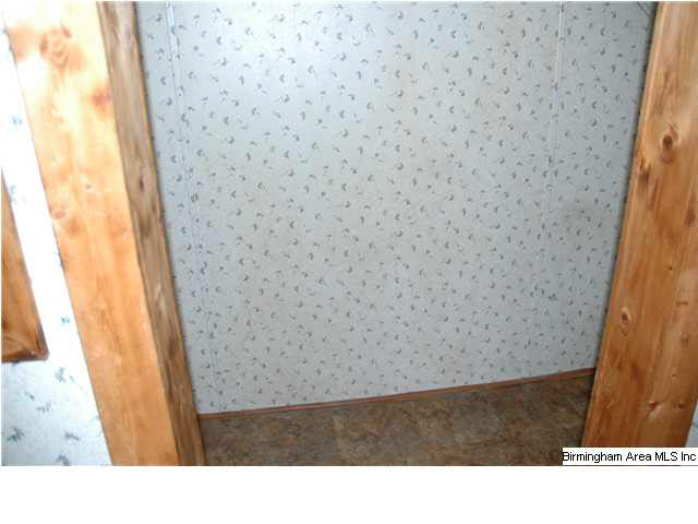 2305 Chestnut Circle Jasper, AL 35501 - Photo 5 of 15