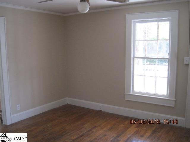 1917 Old Easley Bridge Road Greenville, SC 29611 - Photo 6 of 10 Gallery Image 6