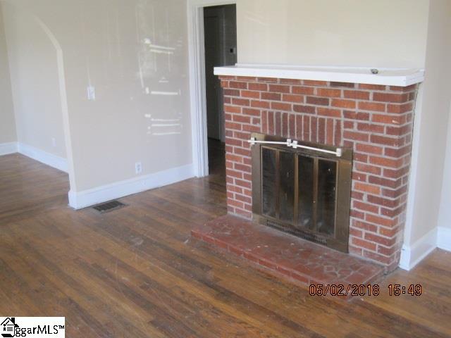 1917 Old Easley Bridge Road Greenville, SC 29611 - Photo 9 of 10 Gallery Image 9