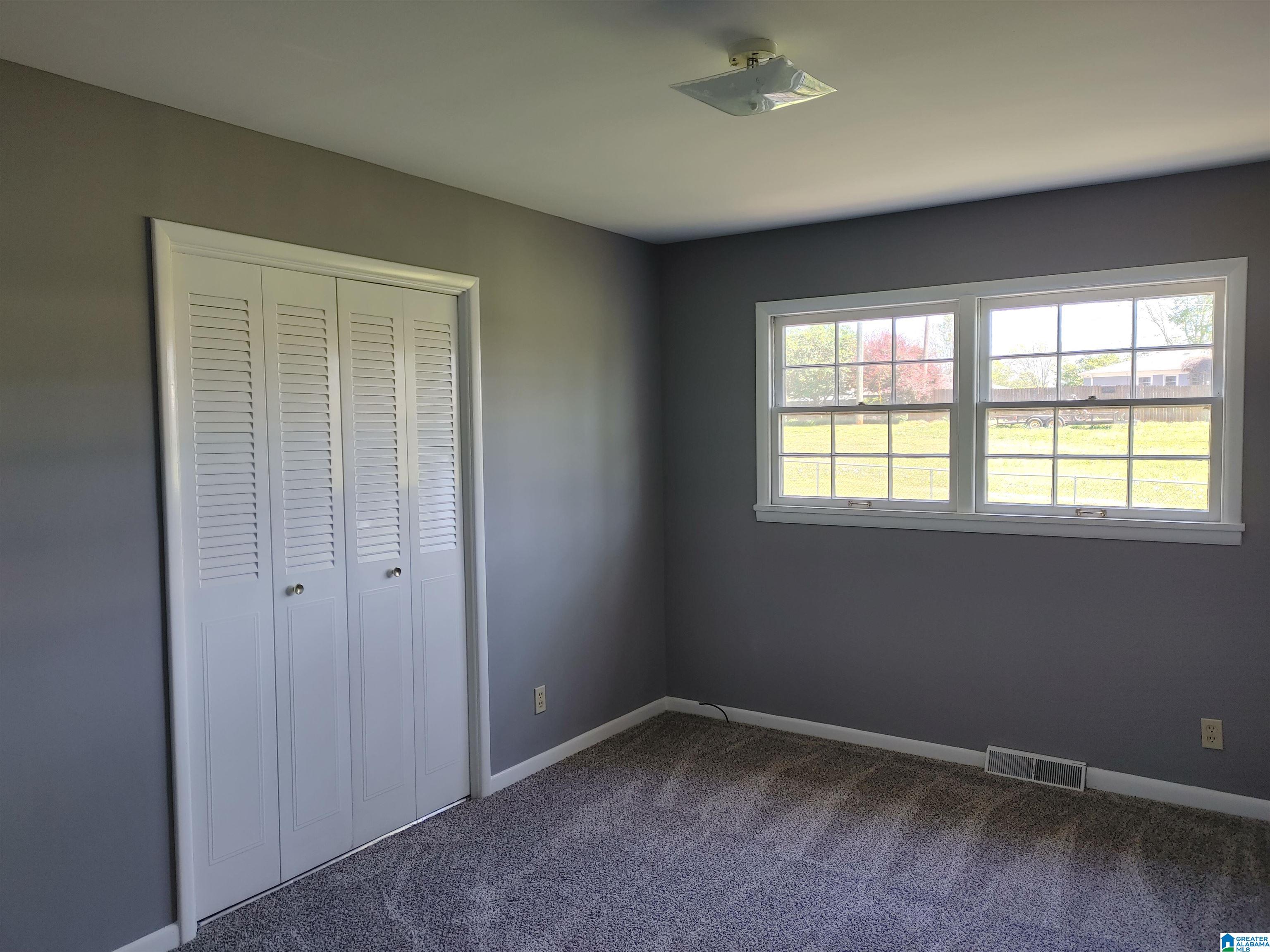 1004 Magnolia Circle Sylacauga, AL 35150 - Photo 11 of 16