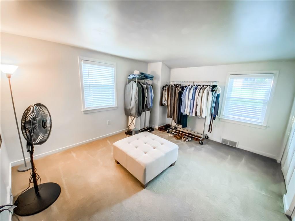 255 McIntyre Road Pittsburgh, PA 15237 - Photo 19 of 25 12x11 Third Bedroom