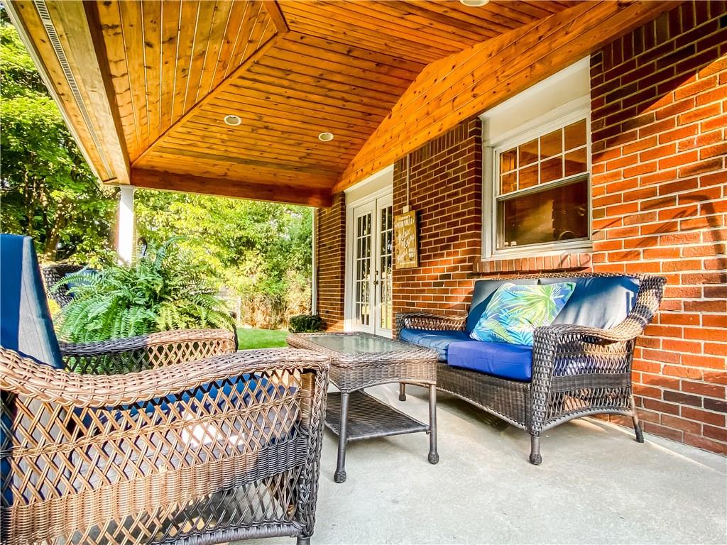255 McIntyre Road Pittsburgh, PA 15237 - Photo 22 of 25 Remarkable Covered Back Patio