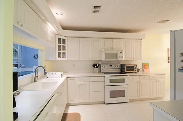 $3,500 | 886 Windermere Way, Palm Beach Gardens, FL 33418