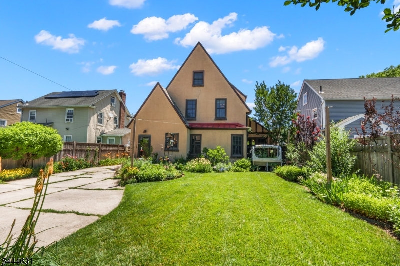 1030 Sterling Road Union, NJ 07083 - Photo 36 of 39